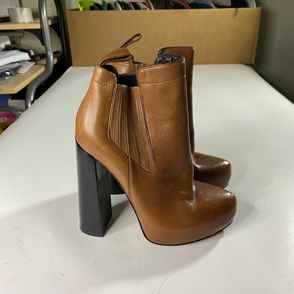 Alexander Wang Platform Chelsea Heel Ankle Boot Women's 35 US 5 EUC - Picture 3 of 8
